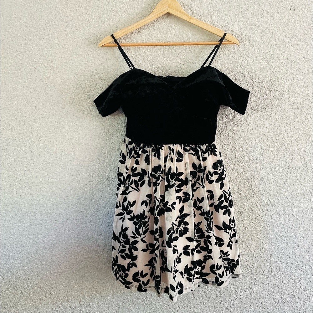Vintage Jodi Kristopher Floral & Black Velvet Dress